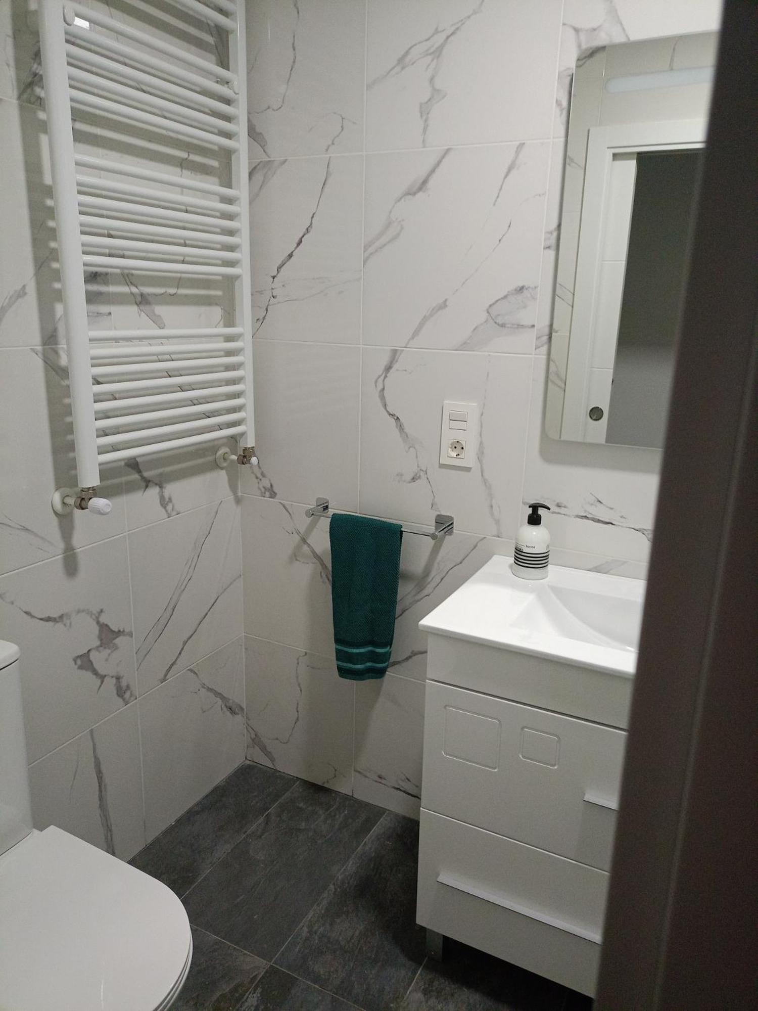 Appartement Piso Nuevo A 10 Minutos De San Sebastian à Lasarte Oria Extérieur photo