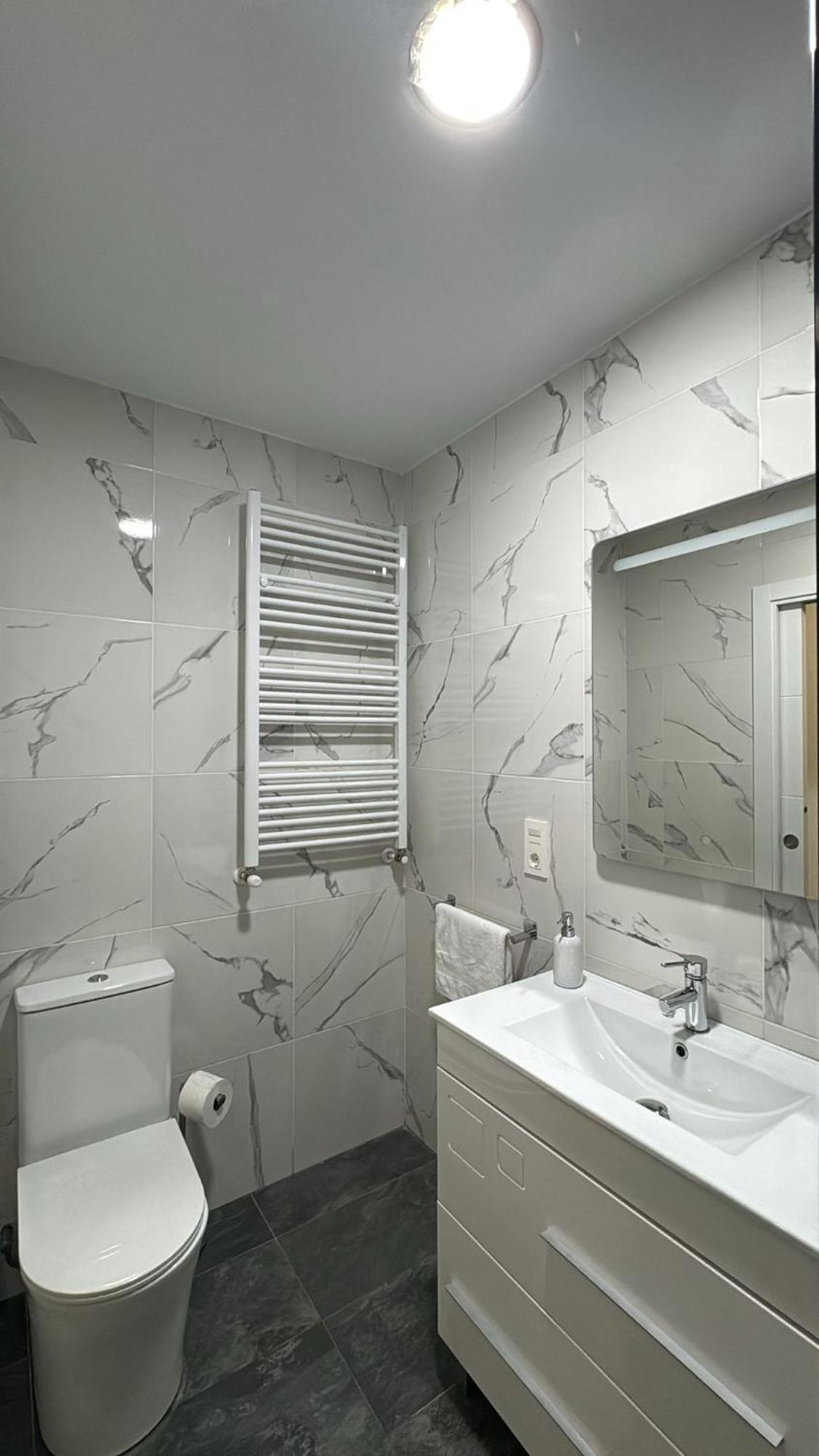 Appartement Piso Nuevo A 10 Minutos De San Sebastian à Lasarte Oria Extérieur photo